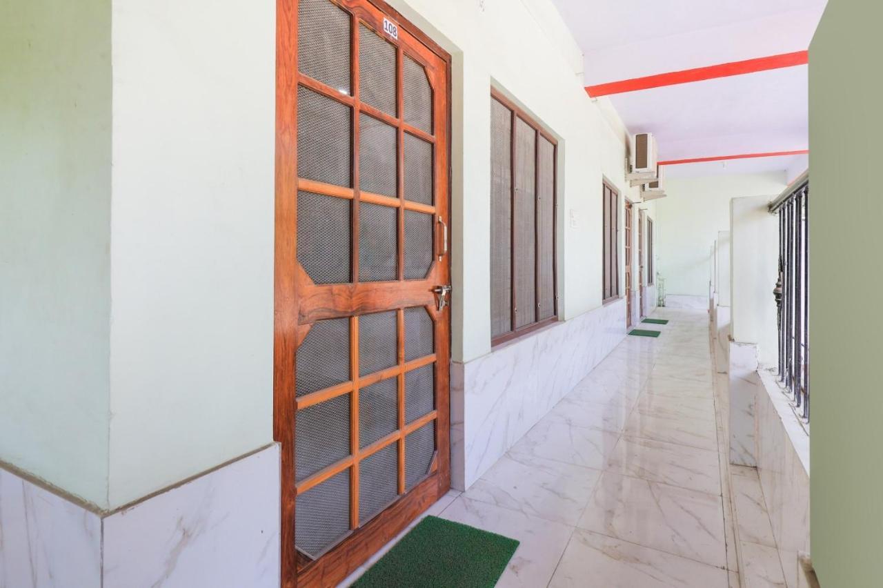 Hotel Chitrarth & Party Lawn Haldwāni Eksteriør billede